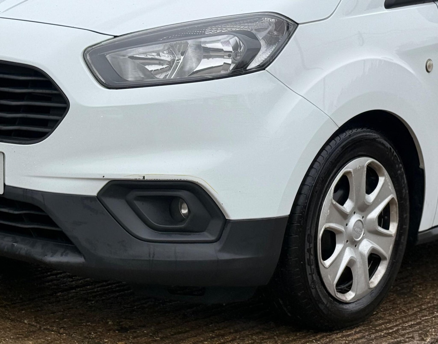 Used Ford Transit Courier 2019 for sale - 76402666: Photo 25