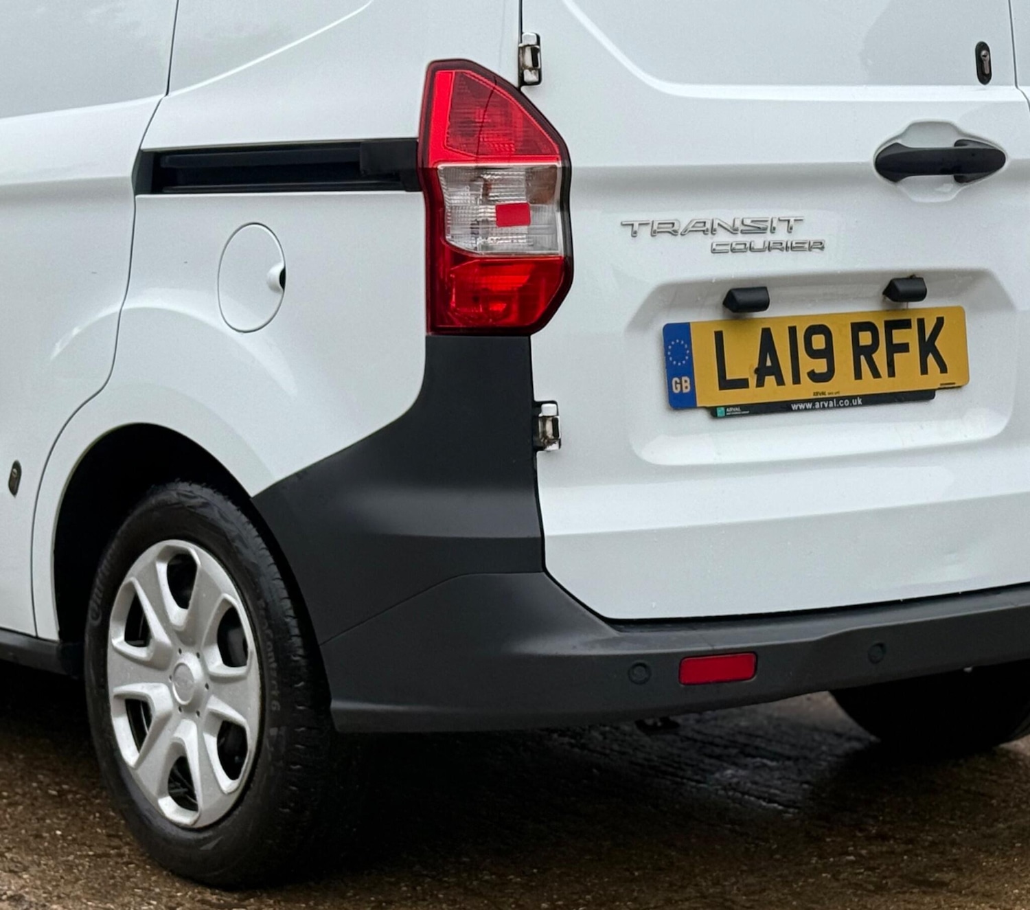 Used Ford Transit Courier 2019 for sale - 76402666: Photo 28