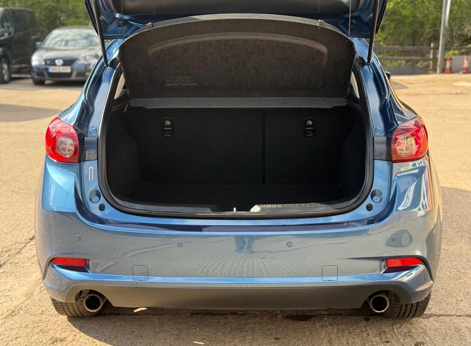 Used Mazda Mazda3 2016 for sale - 78084030: Photo 19