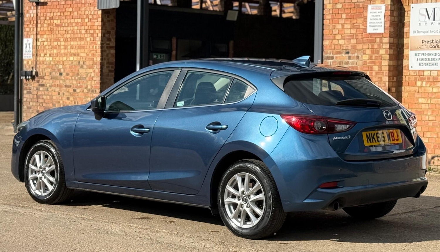 Used Mazda Mazda3 2016 for sale - 78084030: Photo 9