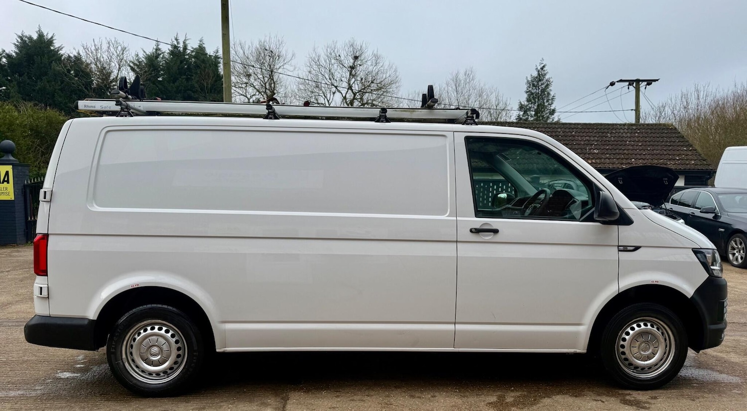 Used Volkswagen Transporter 2018 for sale - 77501919: Photo 12