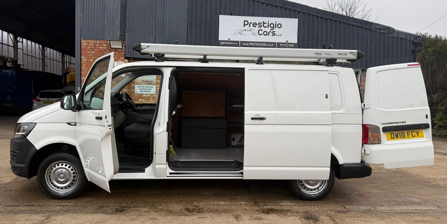 Used Volkswagen Transporter 2018 for sale - 77501919: Photo 22