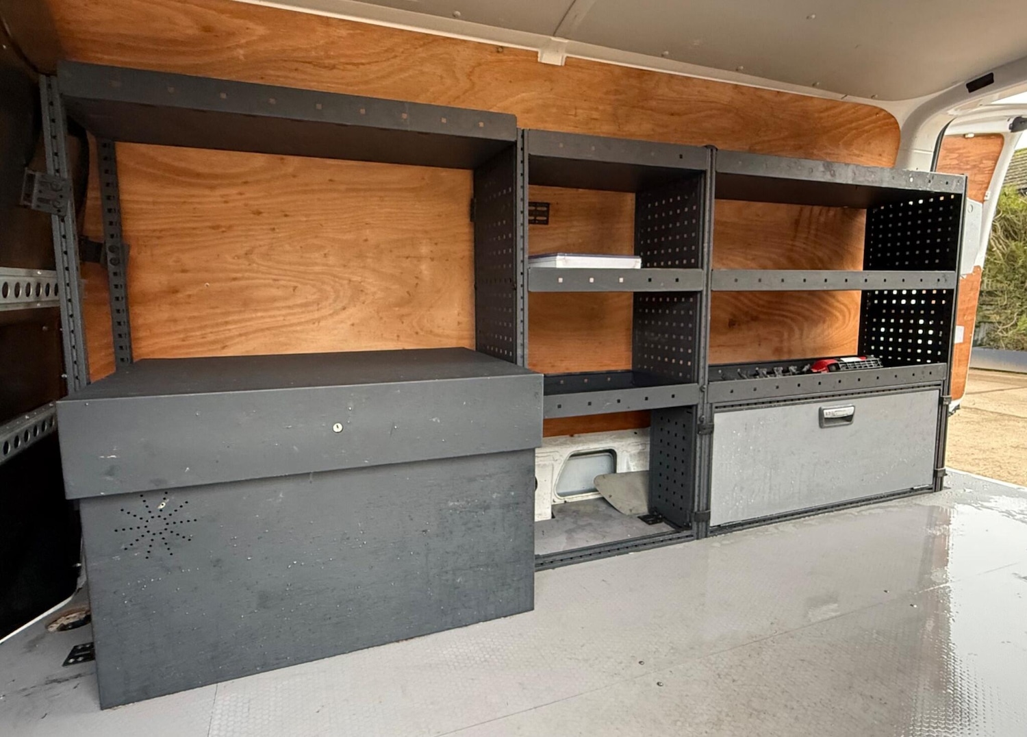 Used Volkswagen Transporter 2018 for sale - 77501919: Photo 23