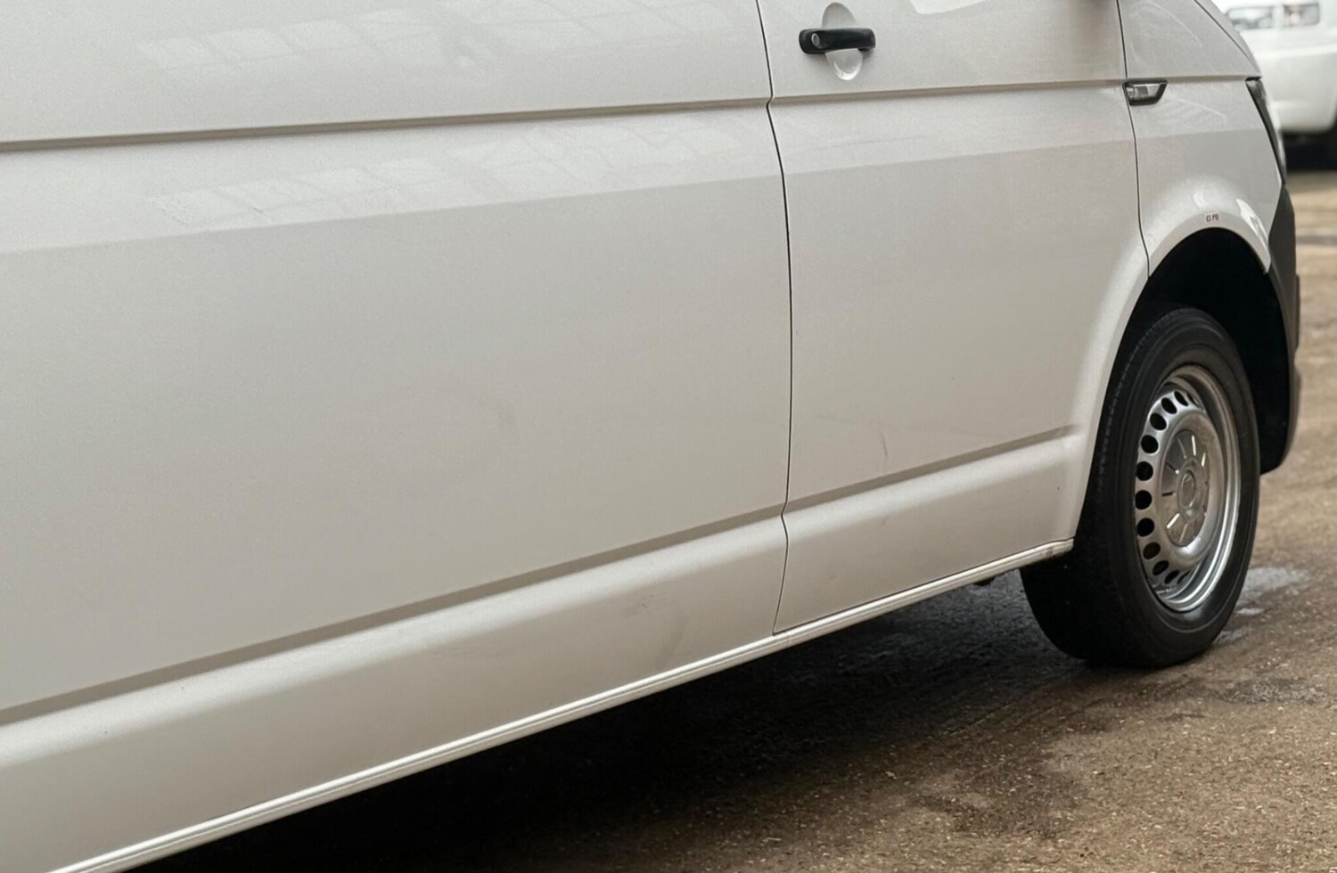 Used Volkswagen Transporter 2018 for sale - 77501919: Photo 37