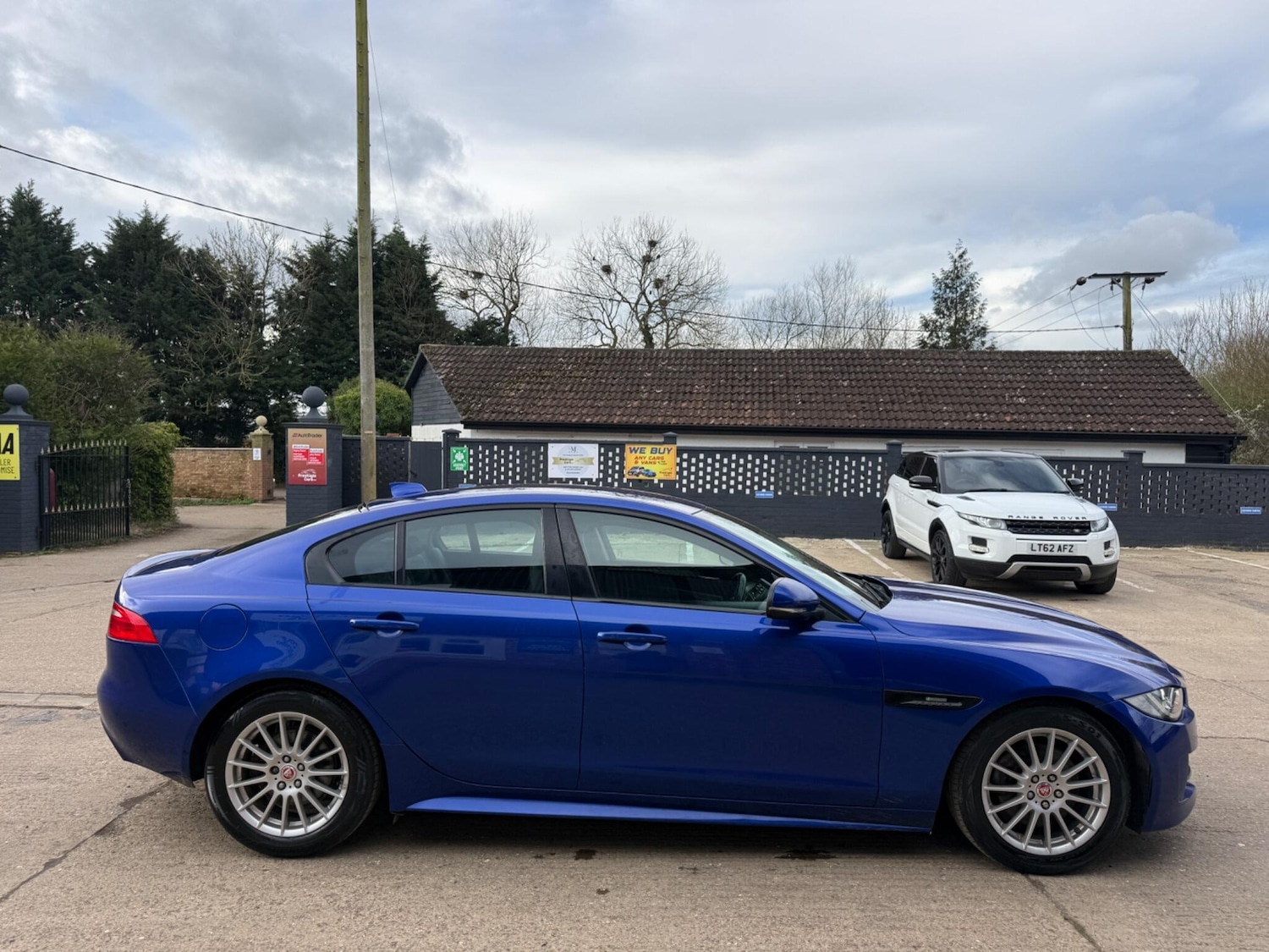 Used Jaguar XE 2018 for sale - 77813435: Photo 12
