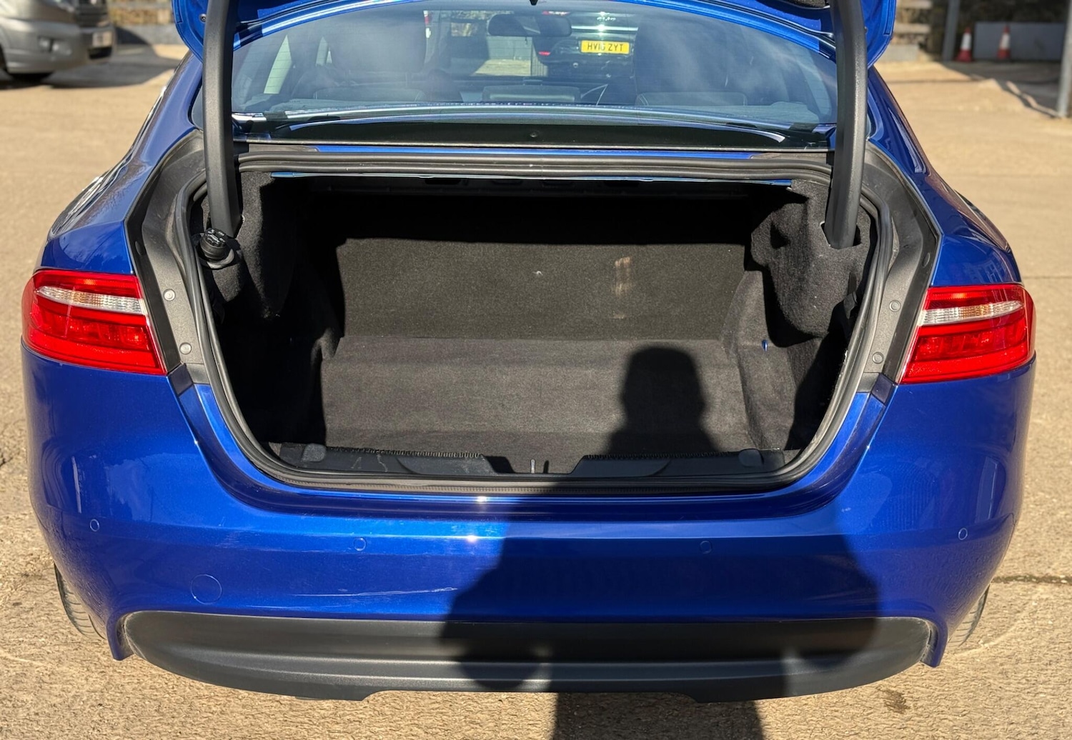 Used Jaguar XE 2018 for sale - 77813435: Photo 17