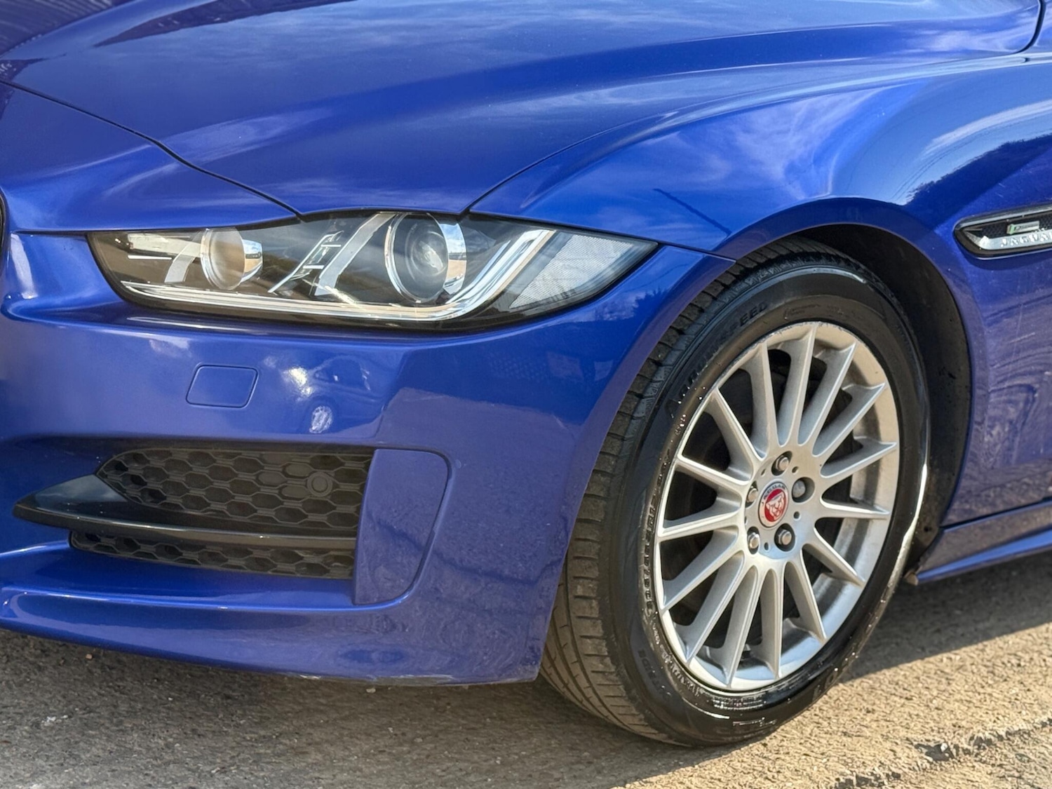 Used Jaguar XE 2018 for sale - 77813435: Photo 24