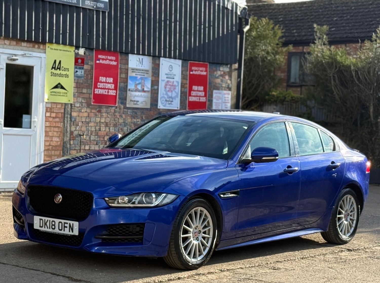 Used Jaguar XE 2018 for sale - 77813435: Photo 5