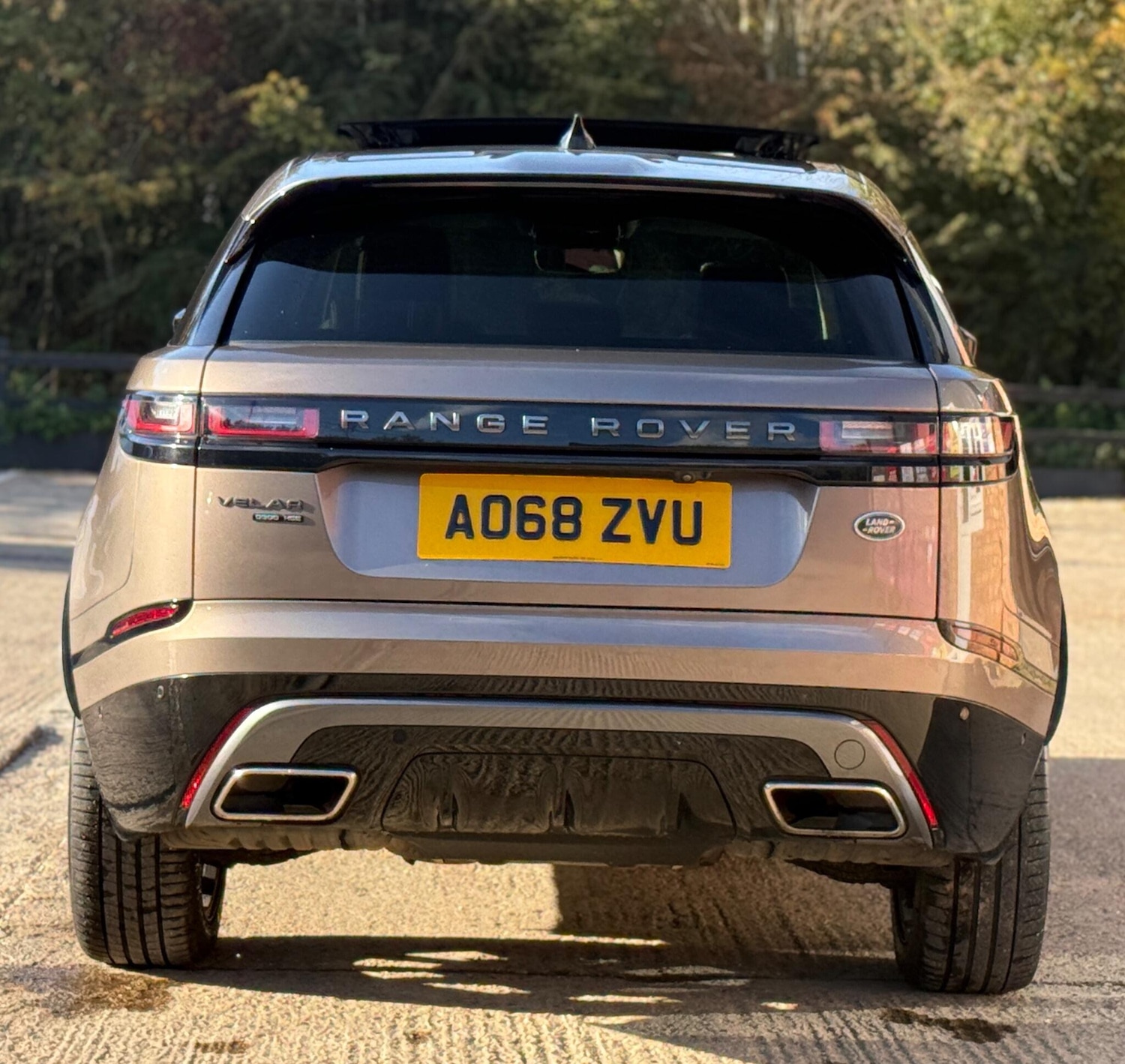 Used Land Rover Range Rover Velar 2018 for sale - 76386910: Photo 10