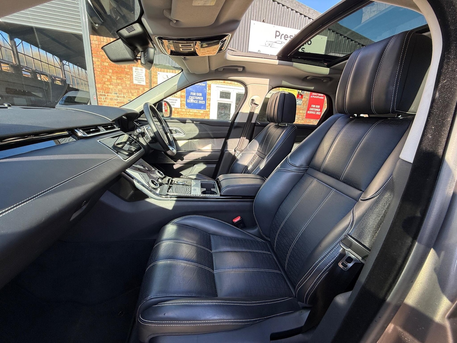 Used Land Rover Range Rover Velar 2018 for sale - 76386910: Photo 16