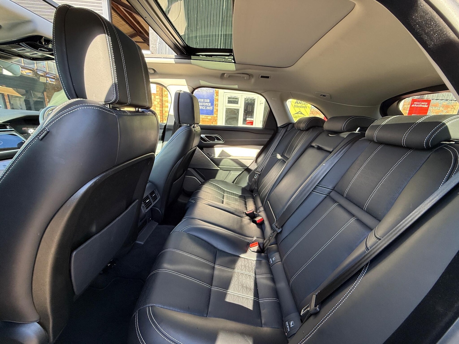 Used Land Rover Range Rover Velar 2018 for sale - 76386910: Photo 17