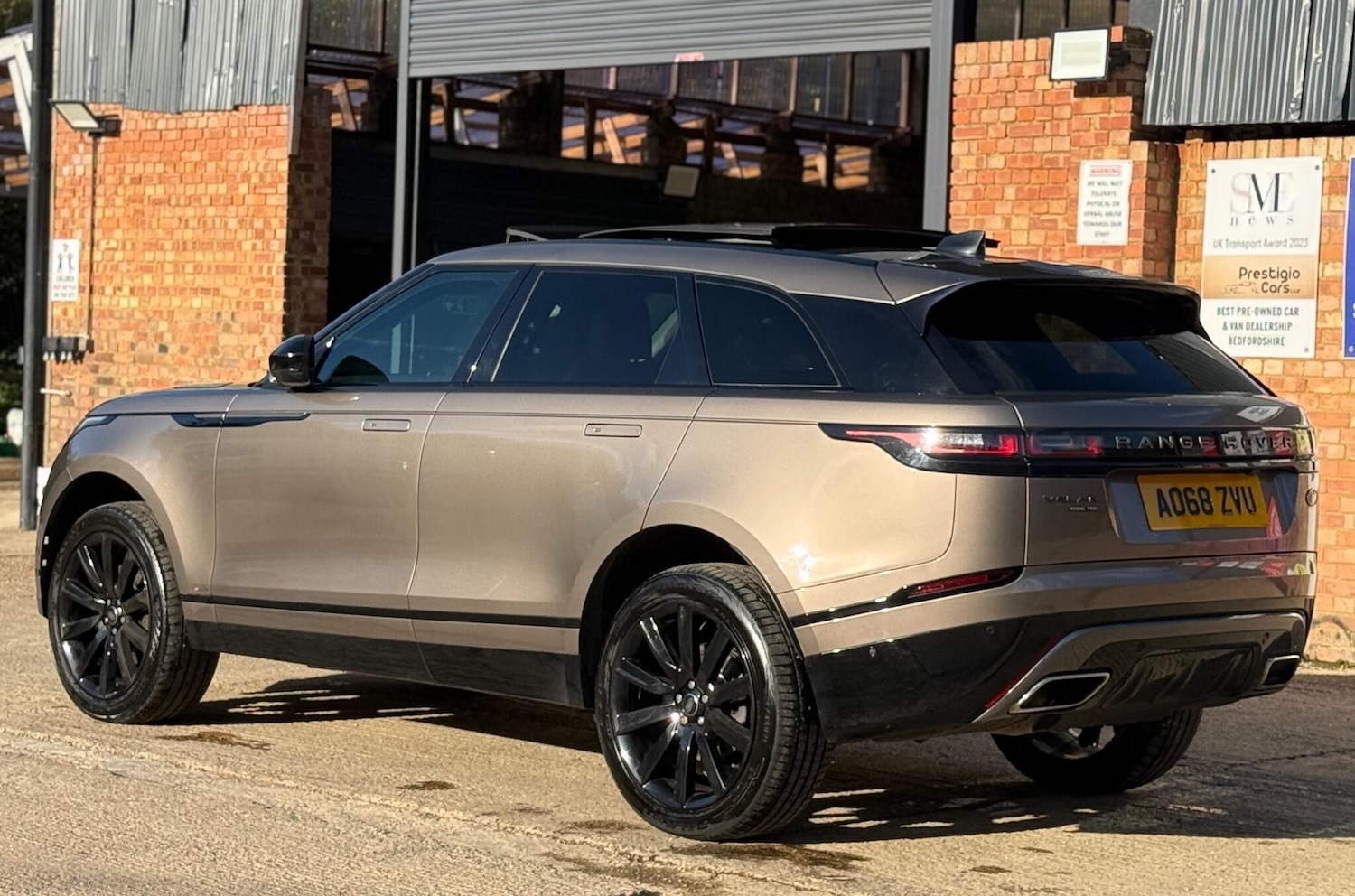 Used Land Rover Range Rover Velar 2018 for sale - 76386910: Photo 9