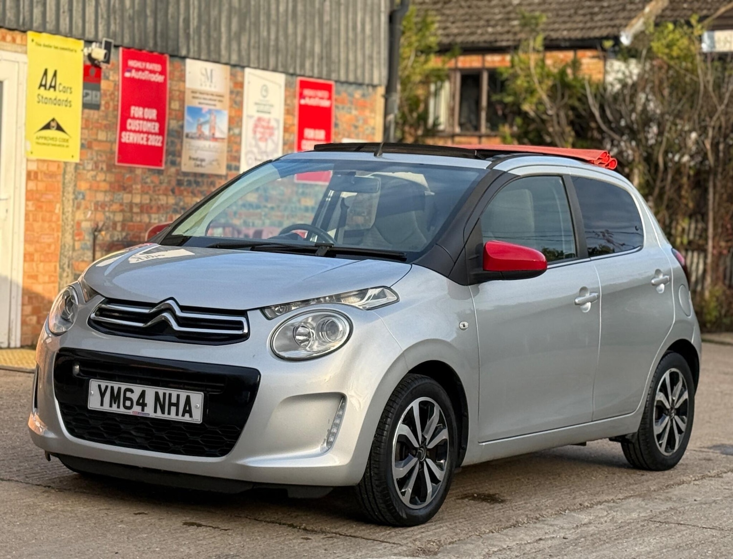 Used Citroen C1 2015 for sale - 76346870: Photo 3