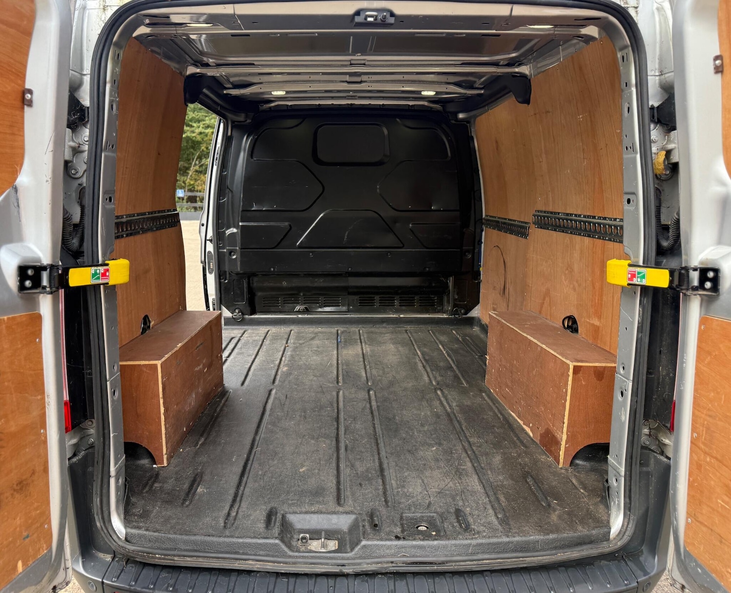 Used Ford Transit Custom 2017 for sale - 76143630: Photo 14