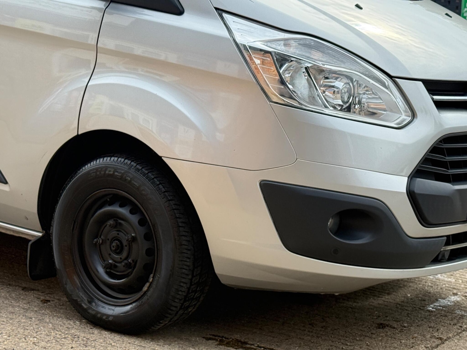 Used Ford Transit Custom 2017 for sale - 76143630: Photo 17