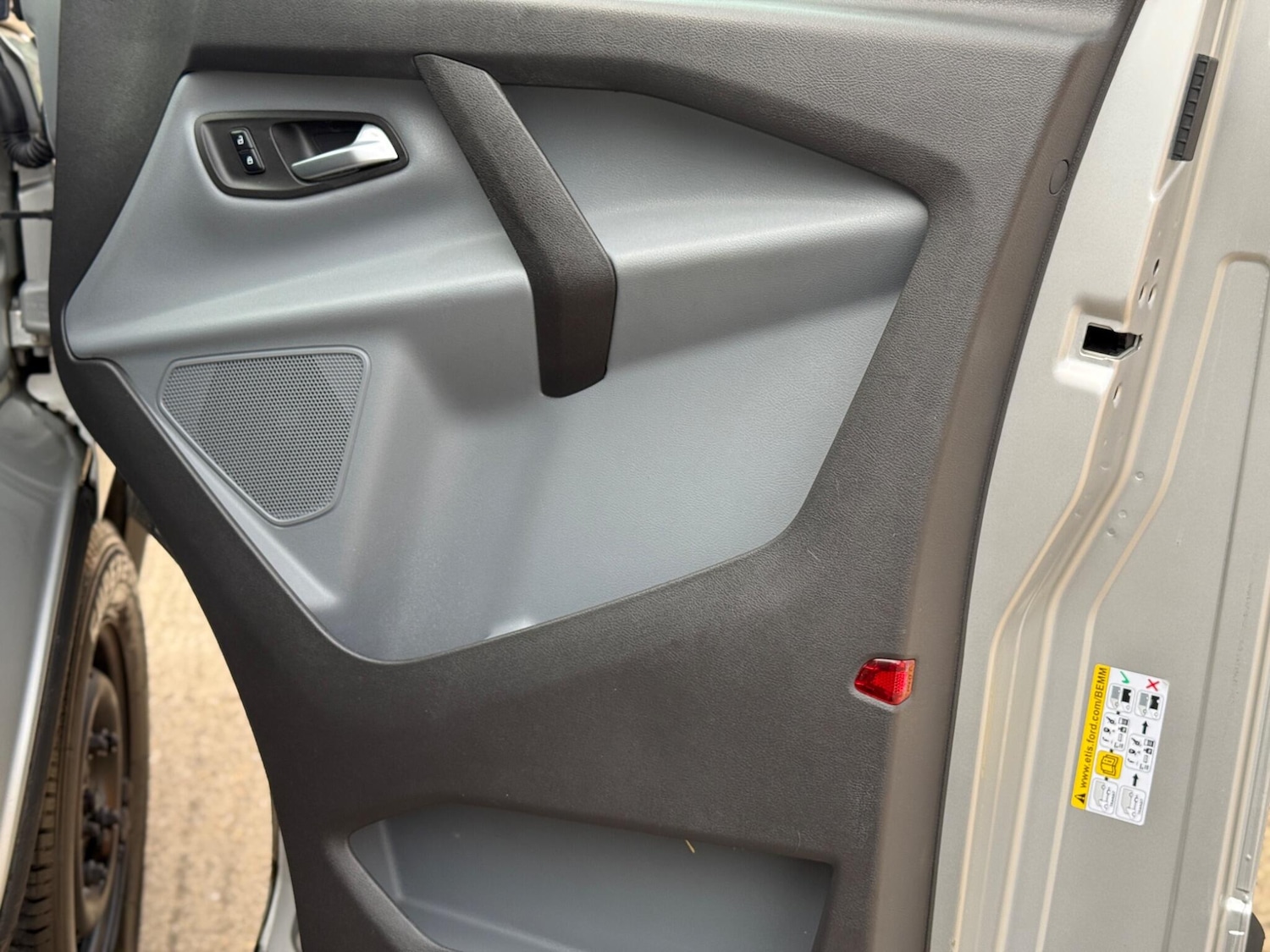 Used Ford Transit Custom 2017 for sale - 76143630: Photo 29