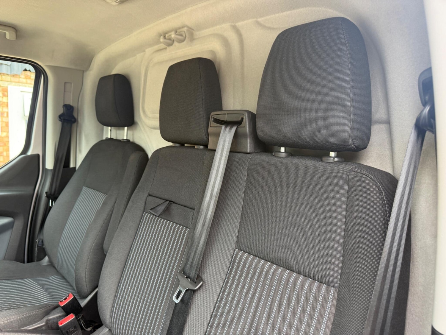 Used Ford Transit Custom 2017 for sale - 76143630: Photo 31