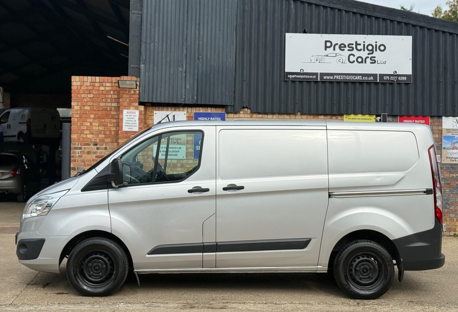 Used Ford Transit Custom 2017 for sale - 76143630: Photo 5