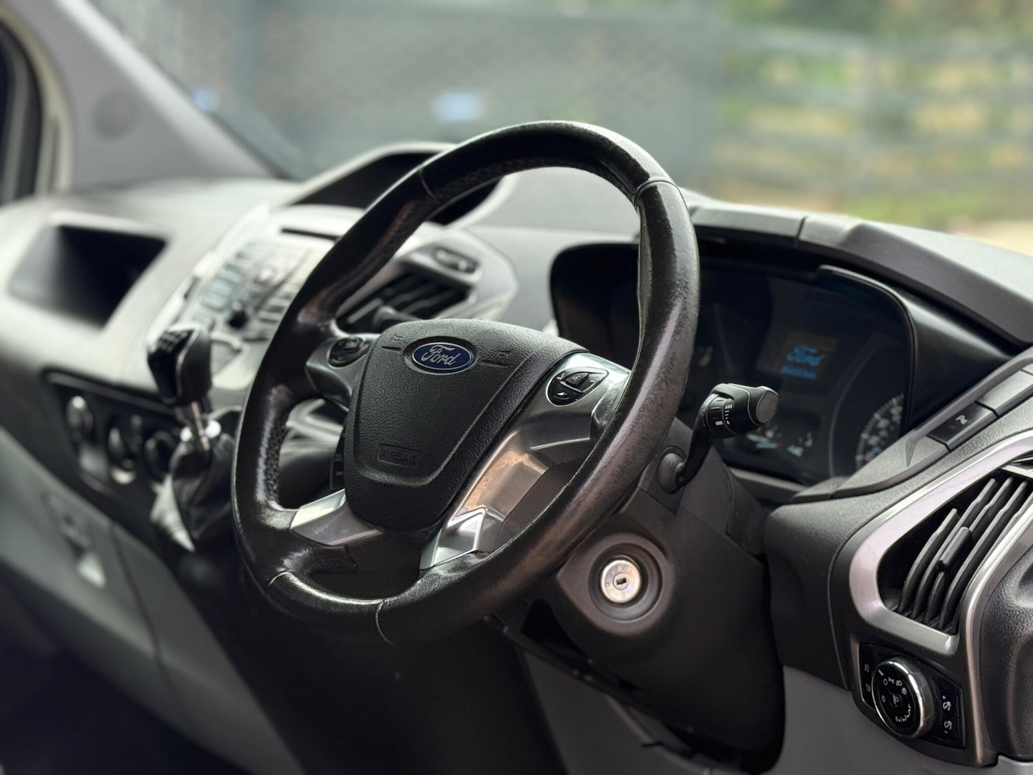 Used Ford Transit Custom 2017 for sale - 76143630: Photo 9
