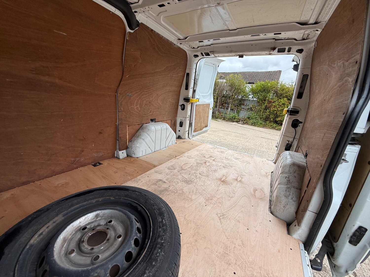 Used Ford Transit Custom 2016 for sale - 76273818: Photo 21