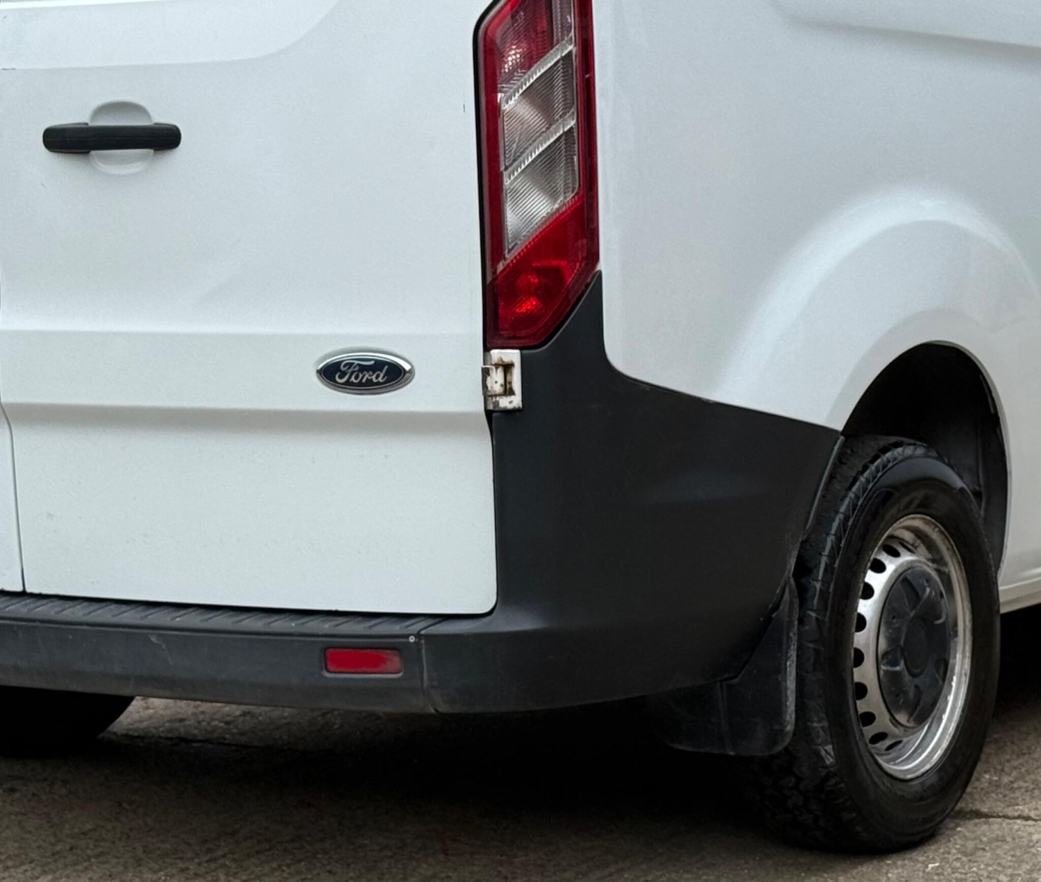 Used Ford Transit Custom 2016 for sale - 76273818: Photo 32