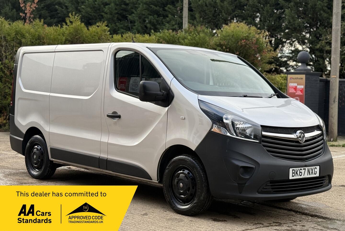 Used Vauxhall Vivaro 2018 for sale - 76374626: Photo 1