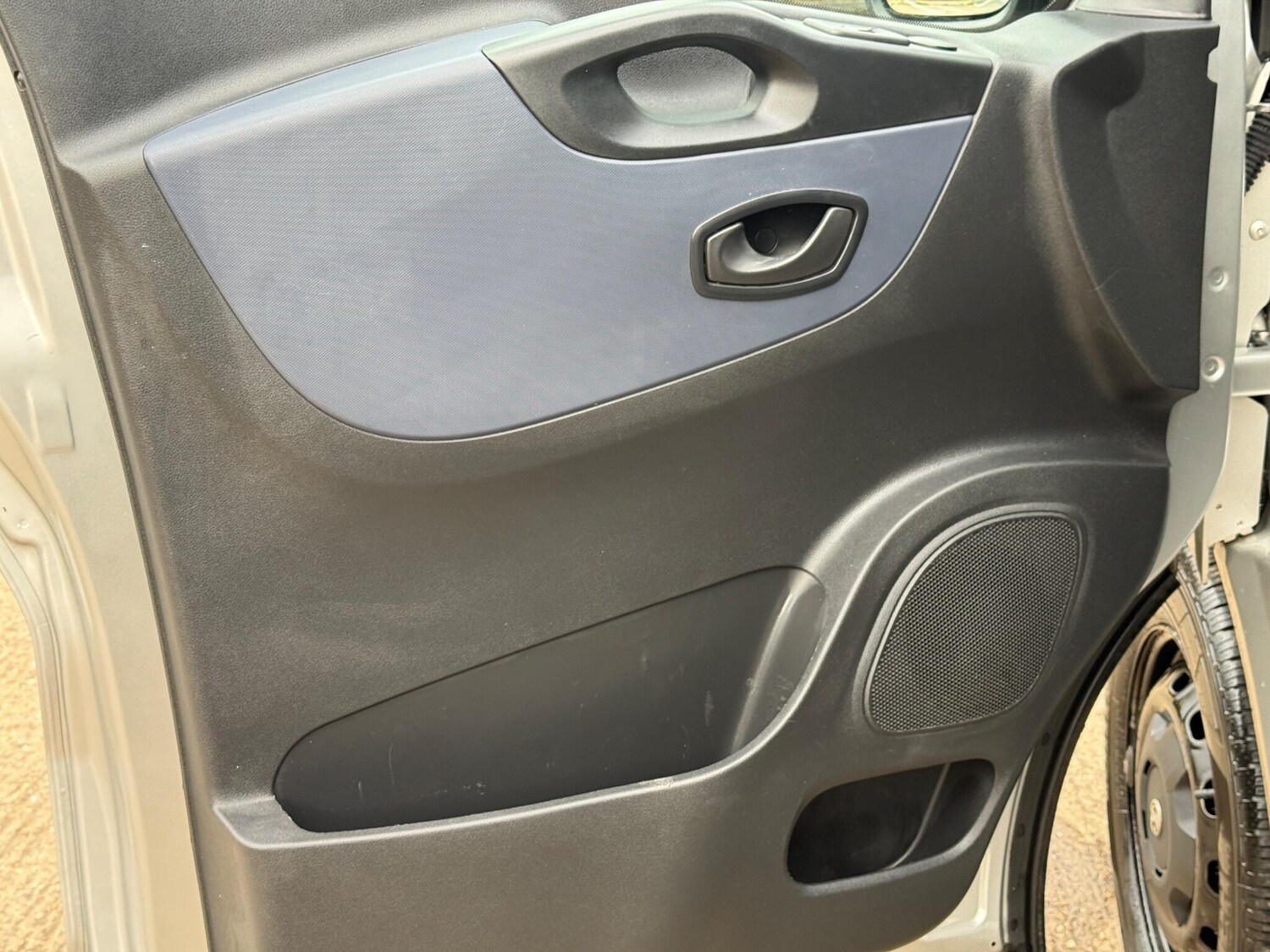 Used Vauxhall Vivaro 2018 for sale - 76374626: Photo 35