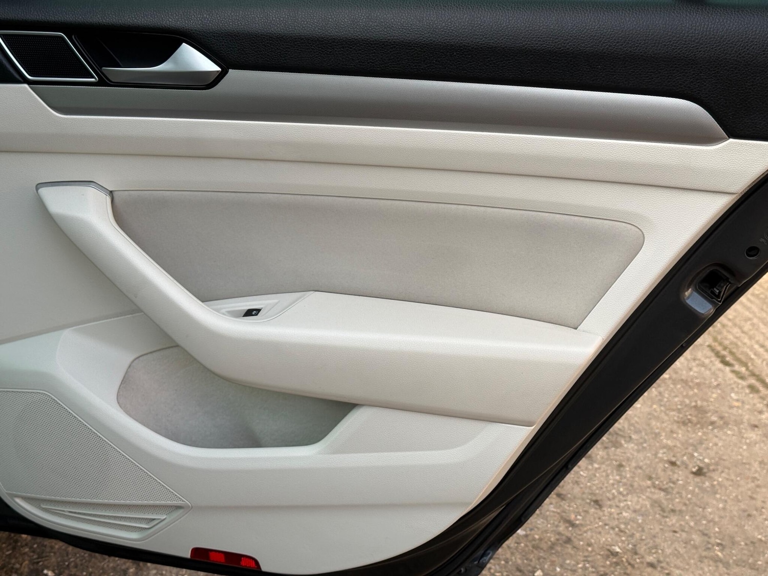 Used Volkswagen Passat 2016 for sale - 77493732: Photo 40