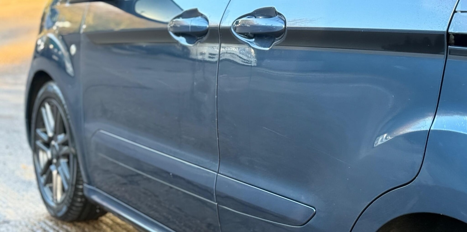 Used Ford Transit Courier 2020 for sale - 76931700: Photo 30