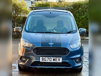 Used Ford Transit Courier 2020 for sale - 76931700: Photo