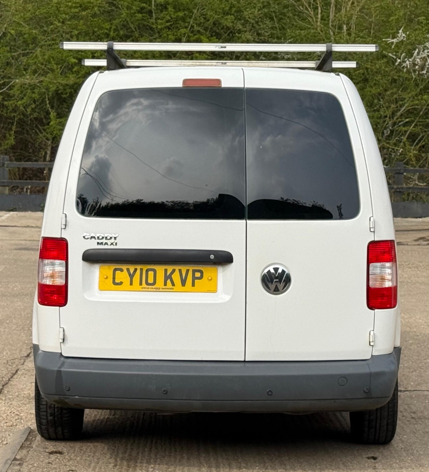 Used Volkswagen Caddy Maxi 2010 for sale - 77984177: Photo 10