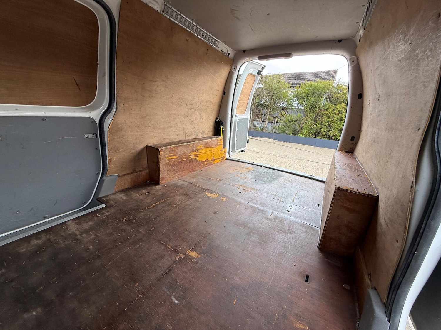 Used Volkswagen Caddy Maxi 2010 for sale - 77984177: Photo 16