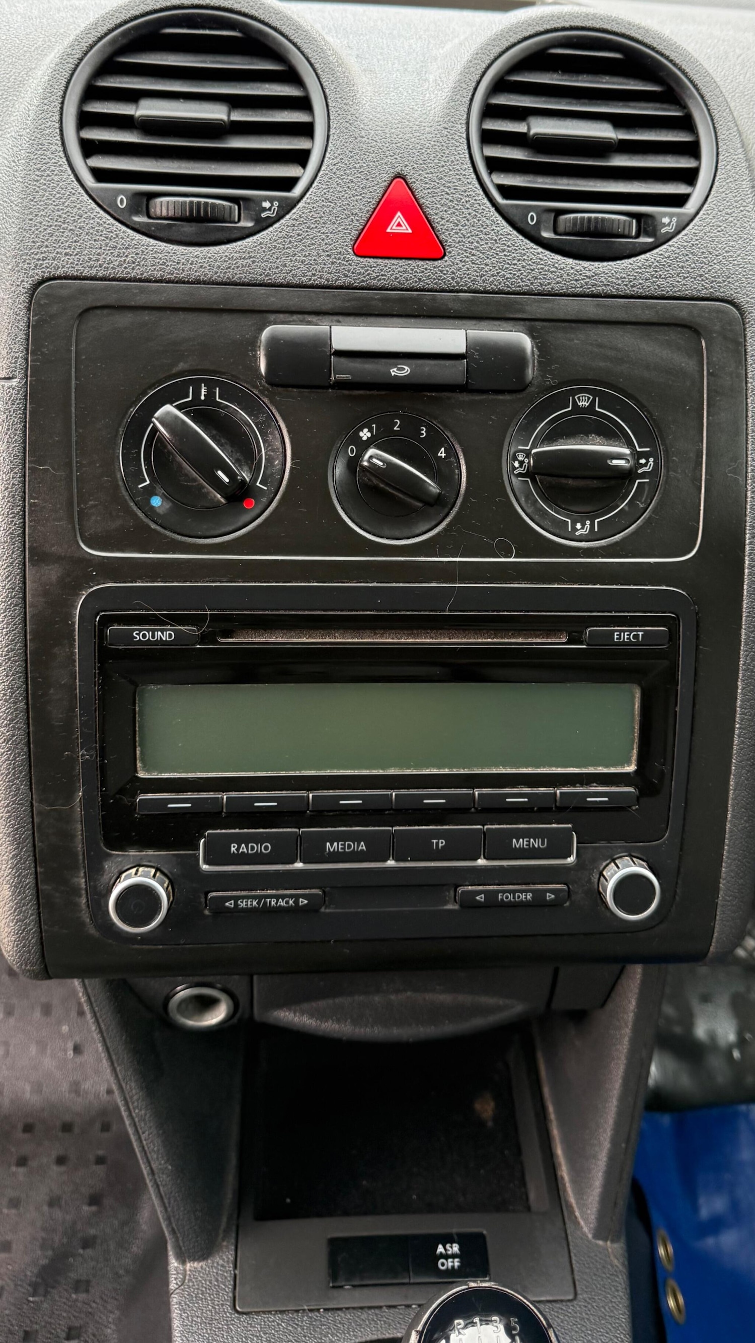 Used Volkswagen Caddy Maxi 2010 for sale - 77984177: Photo 18