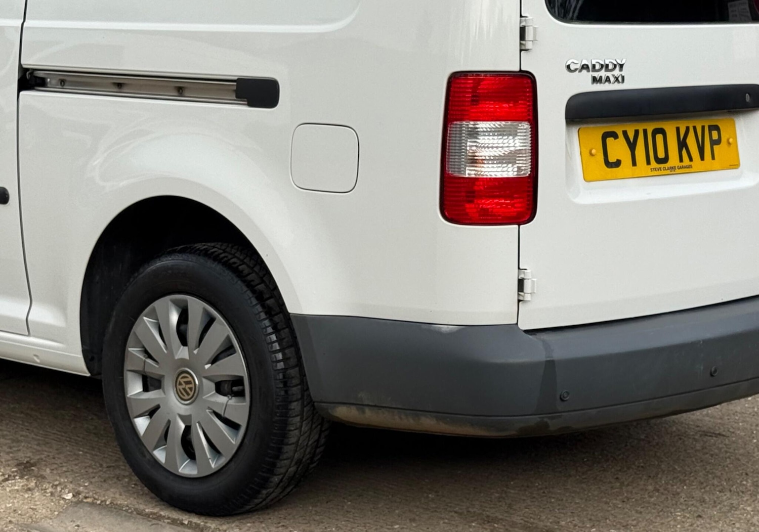 Used Volkswagen Caddy Maxi 2010 for sale - 77984177: Photo 26