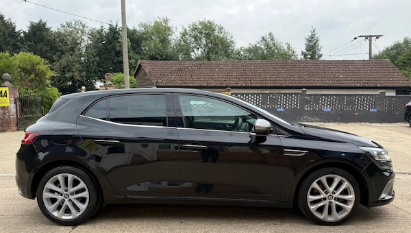 Used Renault Megane 2017 for sale - 75337782: Photo 10