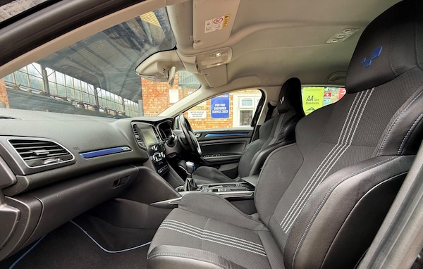 Used Renault Megane 2017 for sale - 75337782: Photo 14