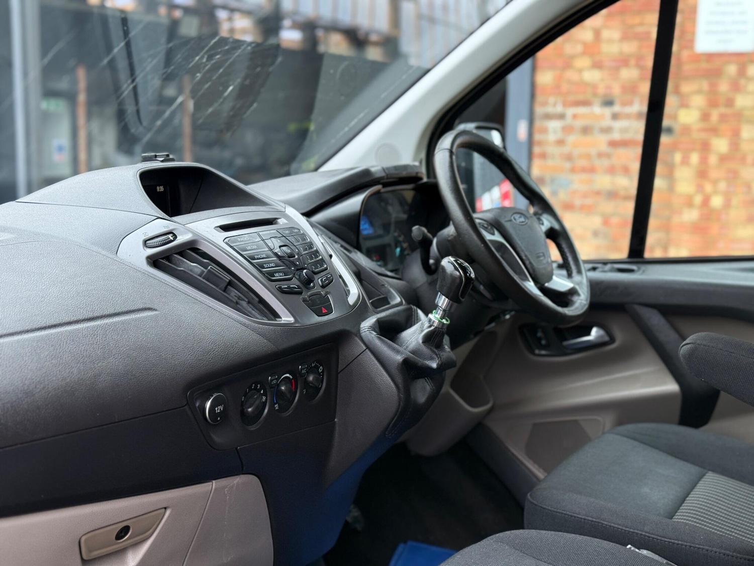 Used Ford Tourneo Custom 2018 for sale - 77542604: Photo 15