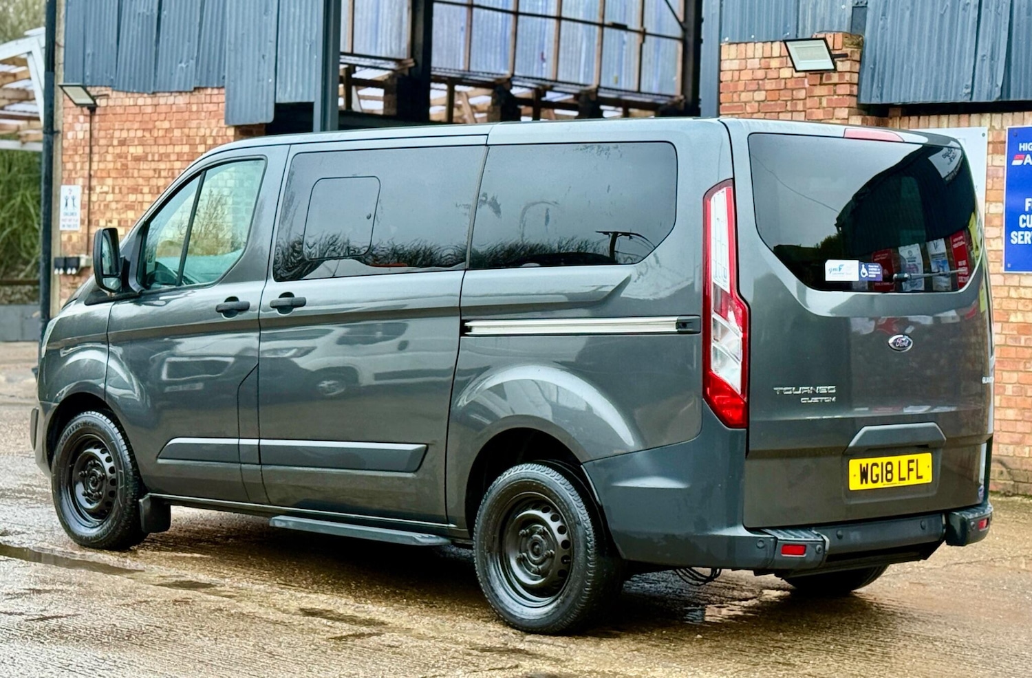 Used Ford Tourneo Custom 2018 for sale - 77542604: Photo 9