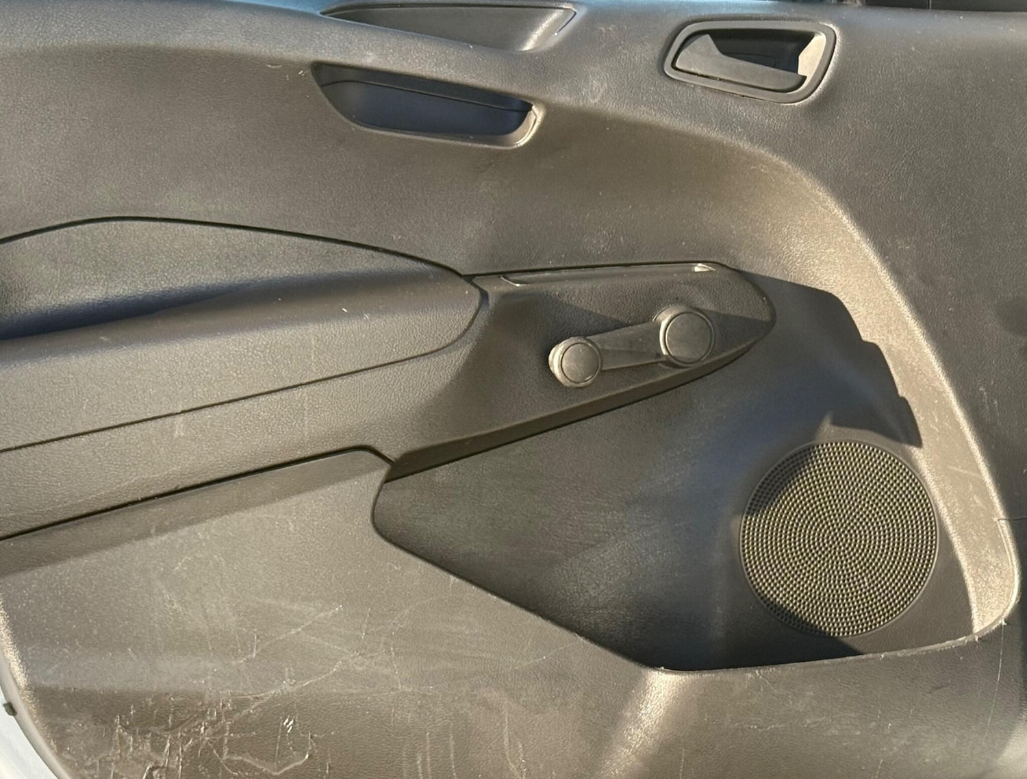 Used Ford Transit Courier 2020 for sale - 77106800: Photo 18