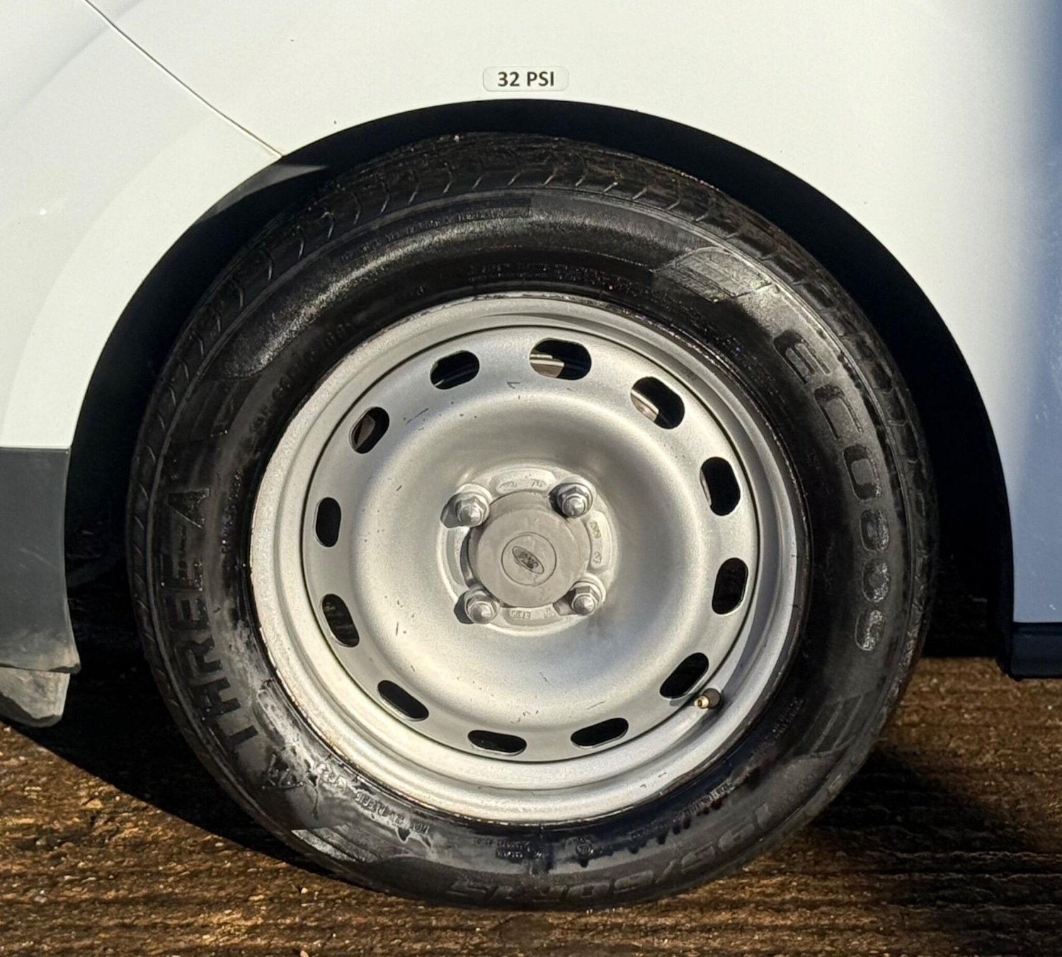 Used Ford Transit Courier 2020 for sale - 77106800: Photo 21