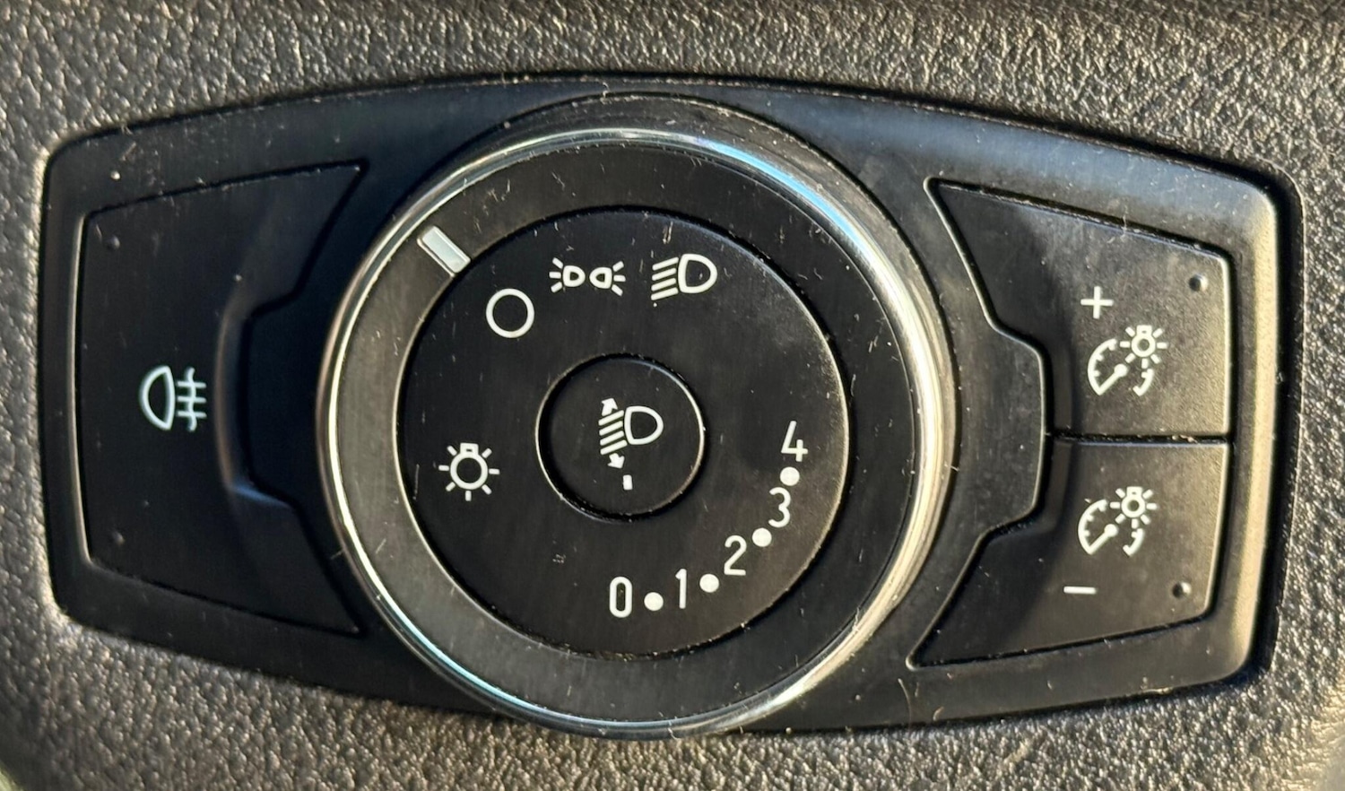 Used Ford Transit Courier 2020 for sale - 77106800: Photo 39