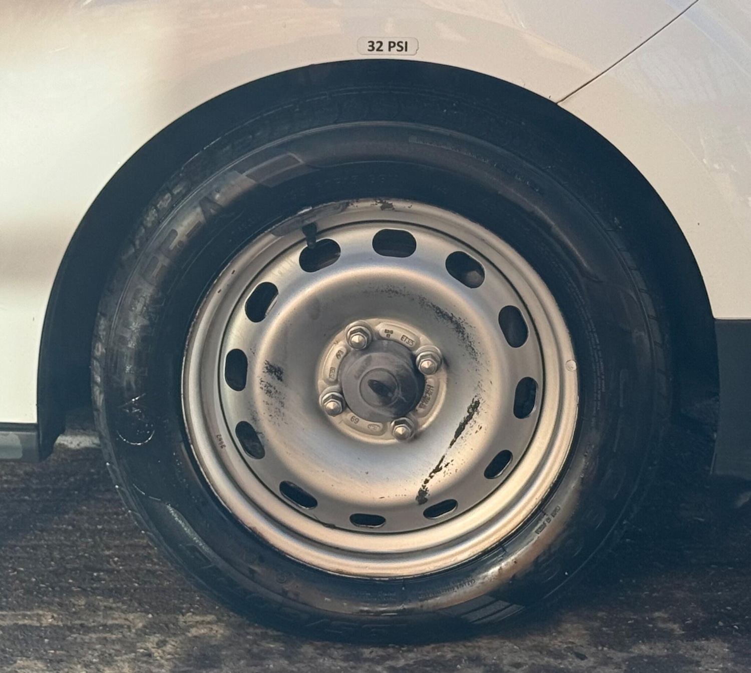 Used Ford Transit Courier 2020 for sale - 77106800: Photo 40