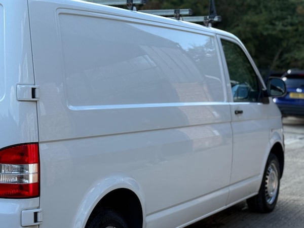 Used Volkswagen Transporter 2011 for sale - 76120206: Photo 20