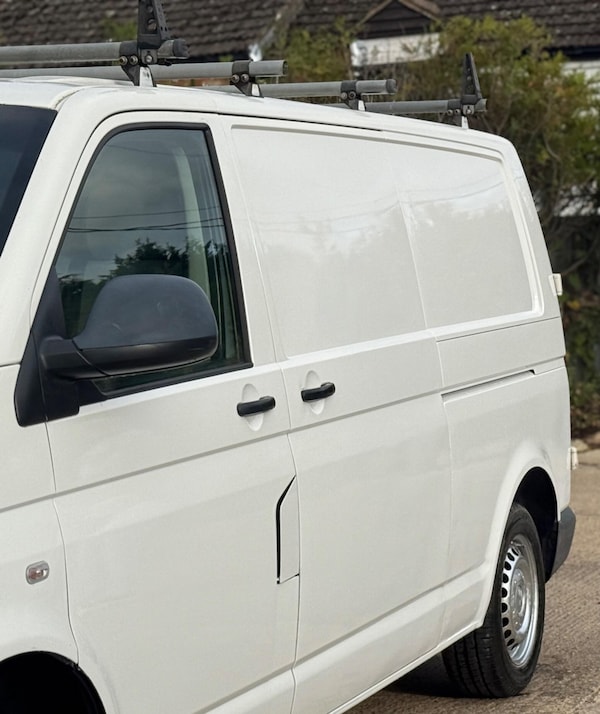 Used Volkswagen Transporter 2011 for sale - 76120206: Photo 33
