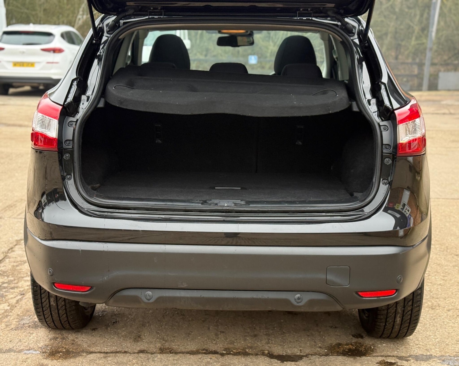 Used Nissan Qashqai 2017 for sale - 77421254: Photo 19