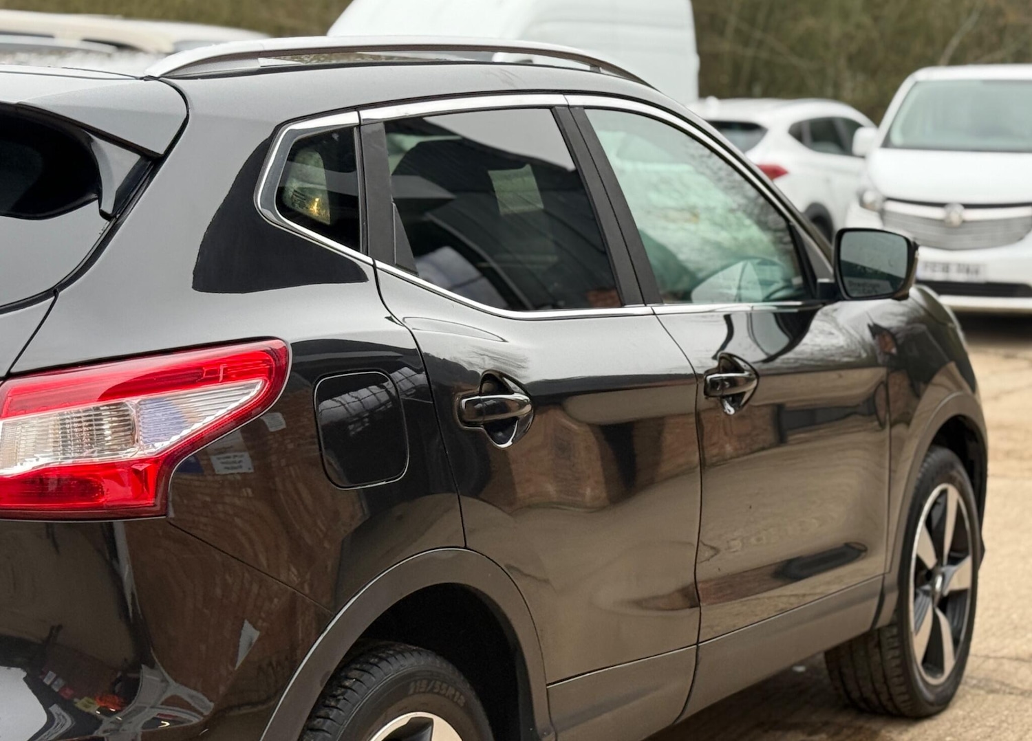 Used Nissan Qashqai 2017 for sale - 77421254: Photo 31