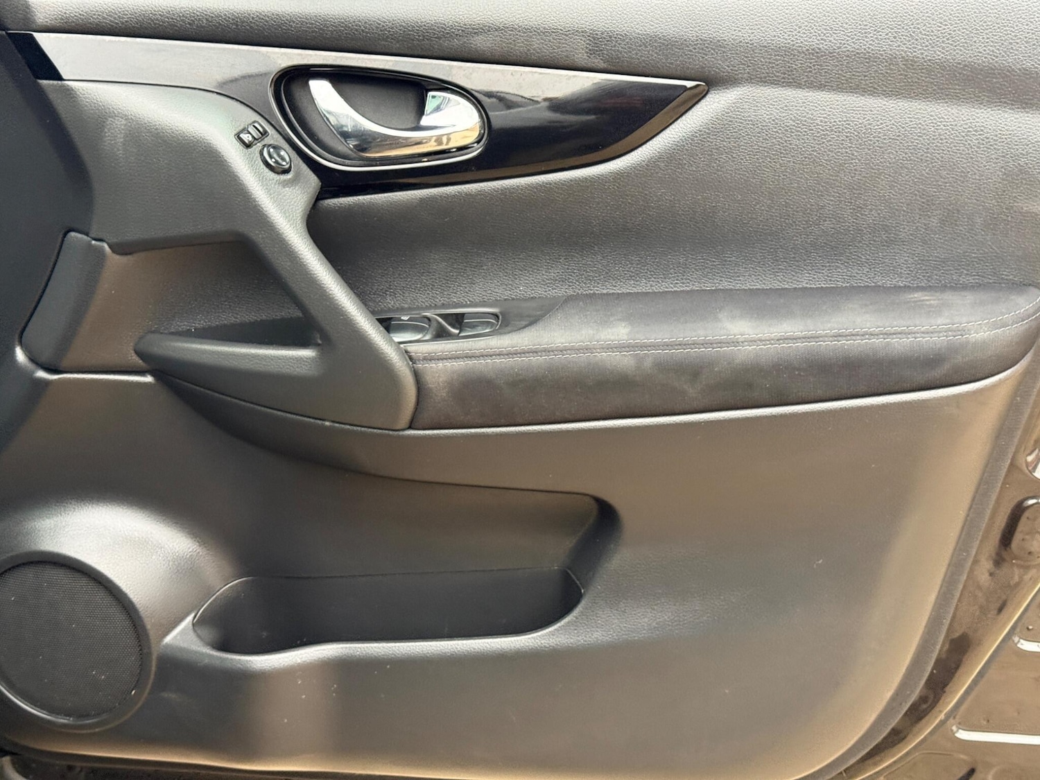 Used Nissan Qashqai 2017 for sale - 77421254: Photo 33