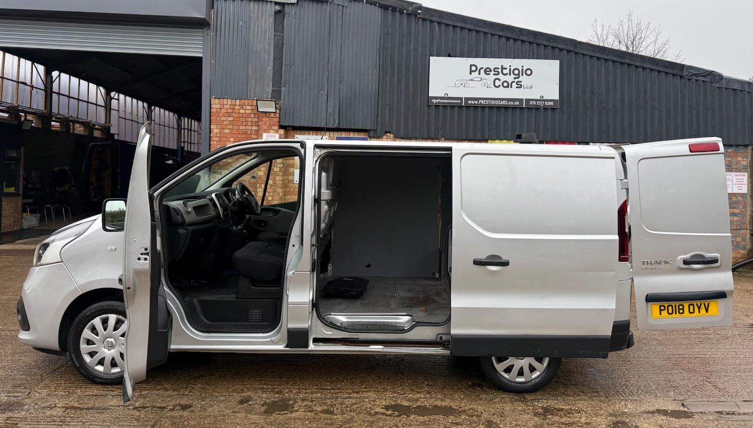Used Renault Trafic 2018 for sale - 77450876: Photo 16