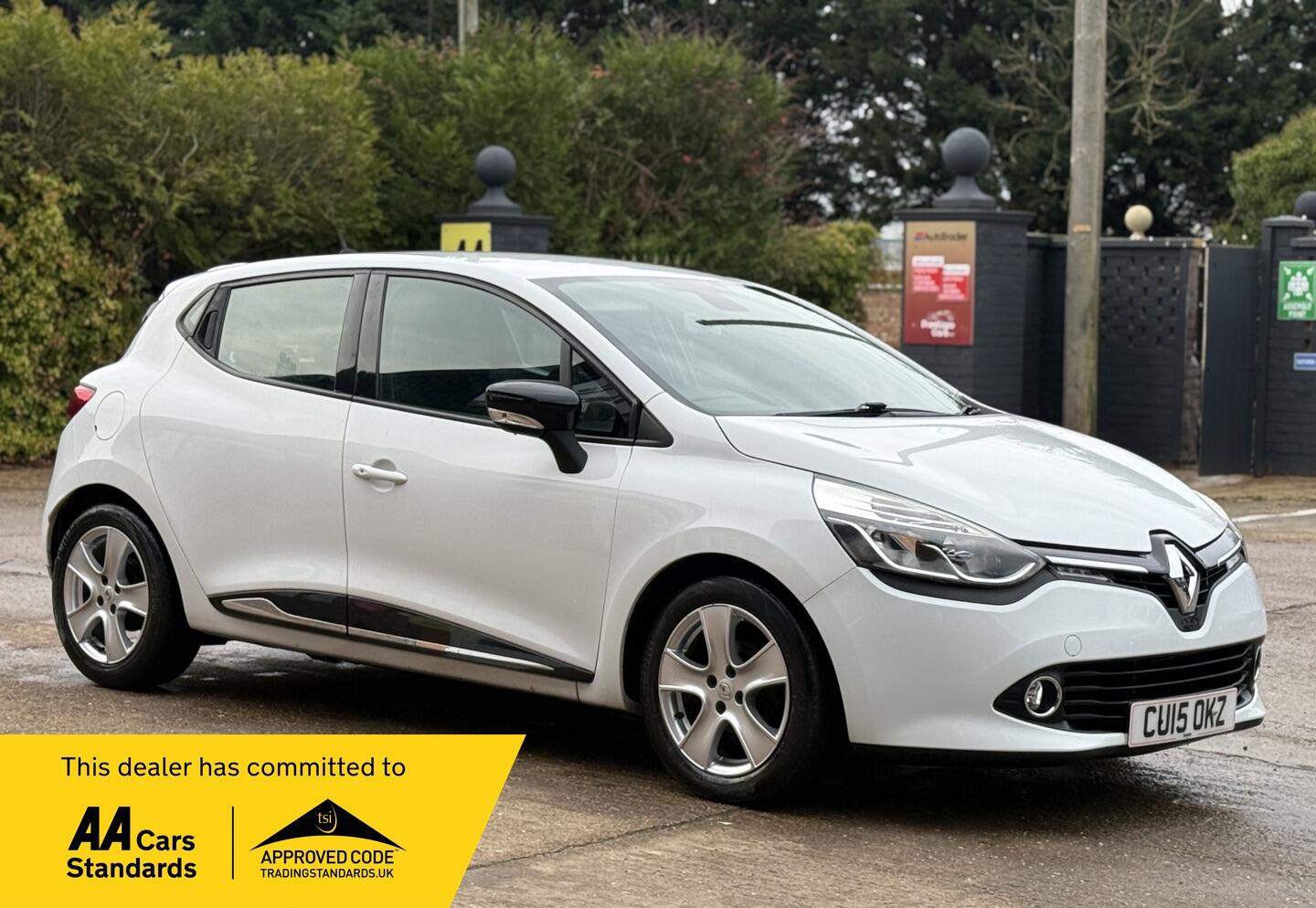 Used Renault Clio 2015 for sale - 76919070: Photo 1