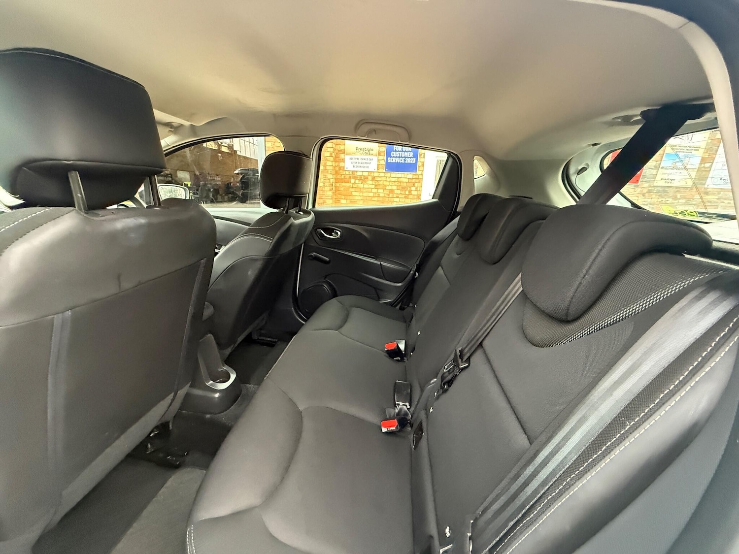 Used Renault Clio 2015 for sale - 76919070: Photo 16